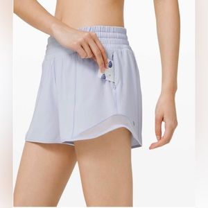 Lululemon Hotty Hot Shorts High Rise Long 4” in Daydream size 6 Tall